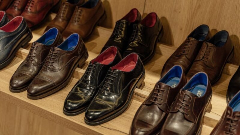 Shop Oxford Shoes on Sale! Discover Stylish Deals